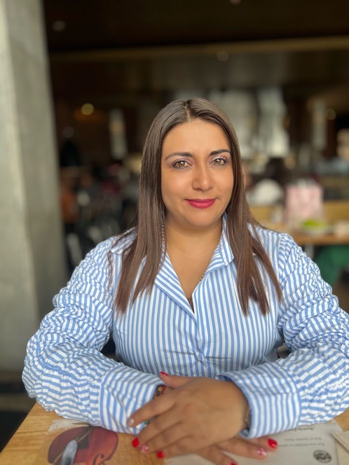 María Angélica Galeano, psicóloga clínica especializada en terapia para adolescentes y adultos